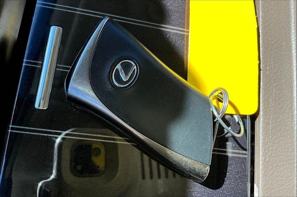 used 2021 Lexus GX 460 car, priced at $37,000