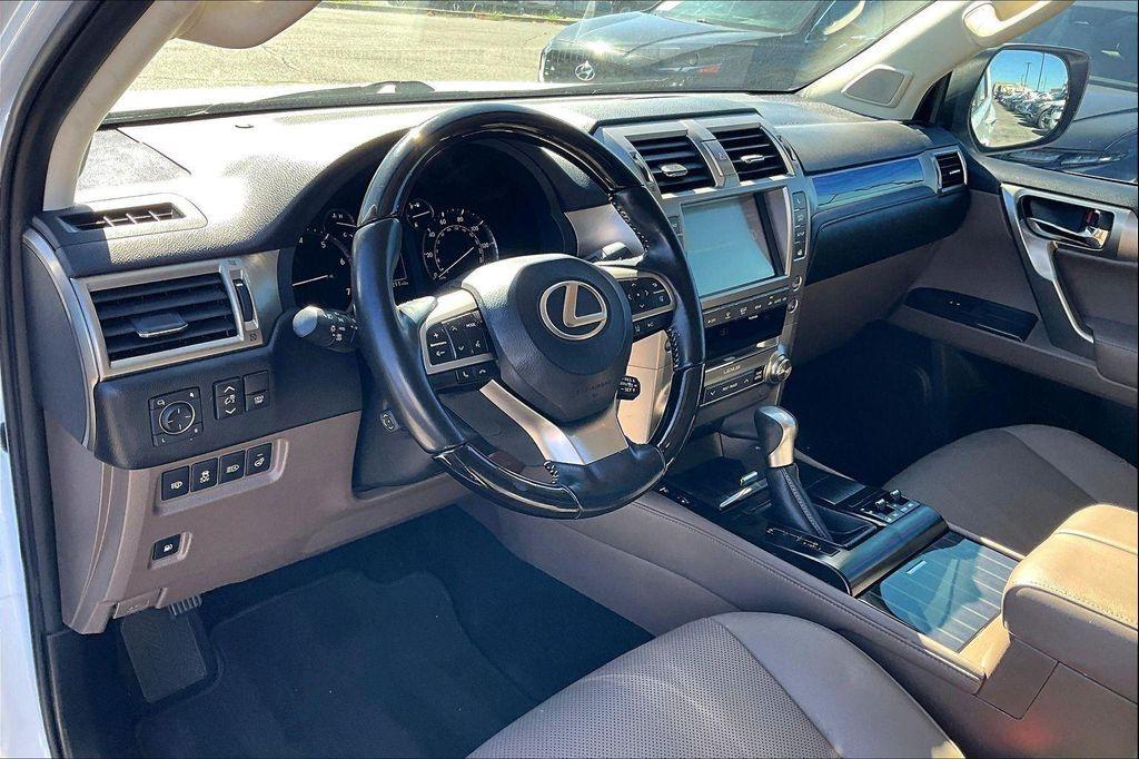 used 2021 Lexus GX 460 car, priced at $37,000