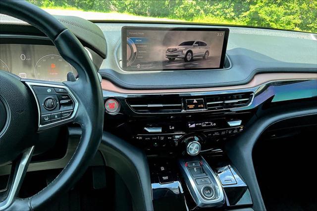 used 2022 Acura MDX car, priced at $31,800