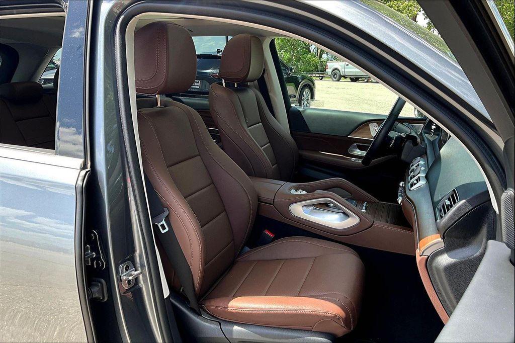 used 2024 Mercedes-Benz GLE 350 car, priced at $58,777