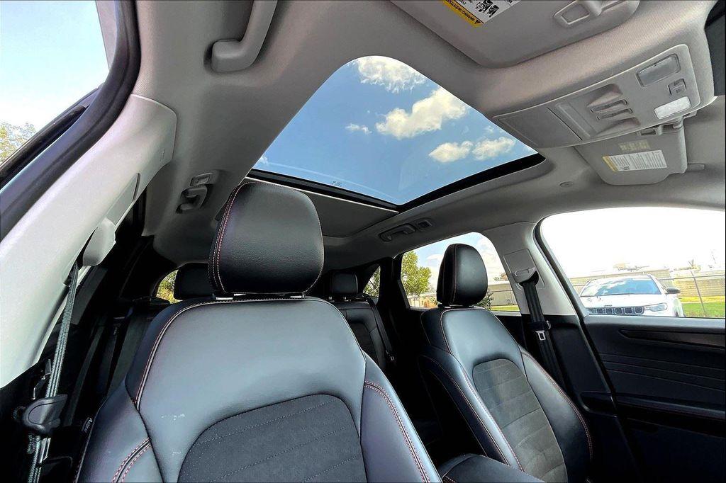 used 2022 Ford Escape car, priced at $27,500