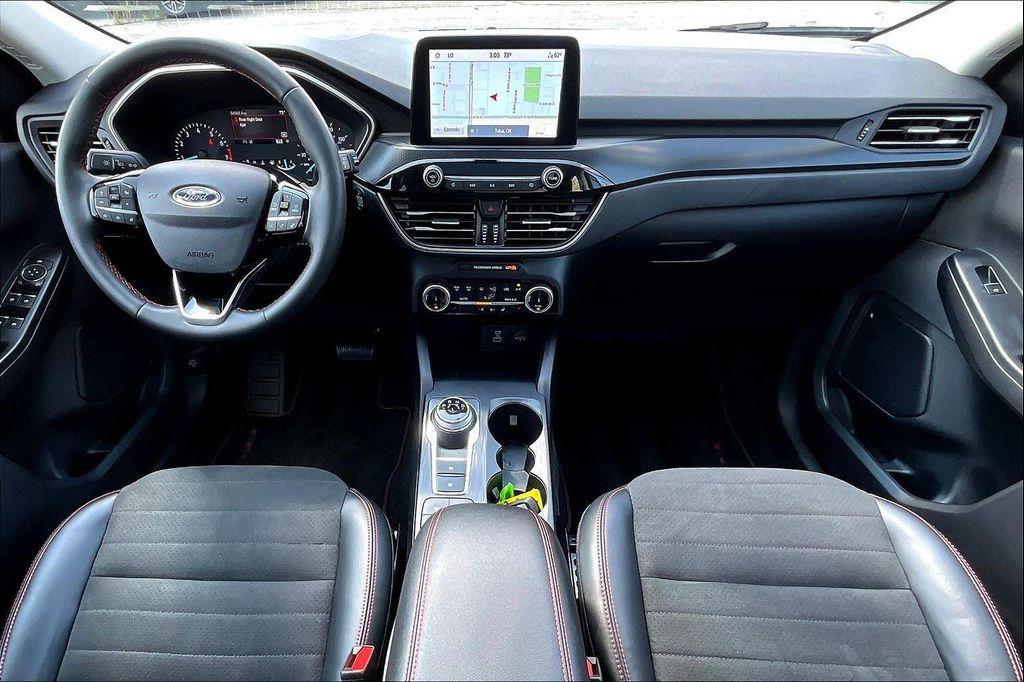 used 2022 Ford Escape car, priced at $27,500