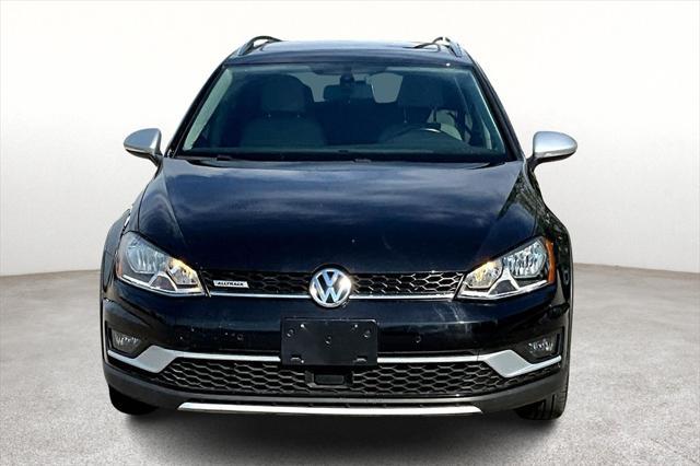 used 2017 Volkswagen Golf Alltrack car, priced at $16,500