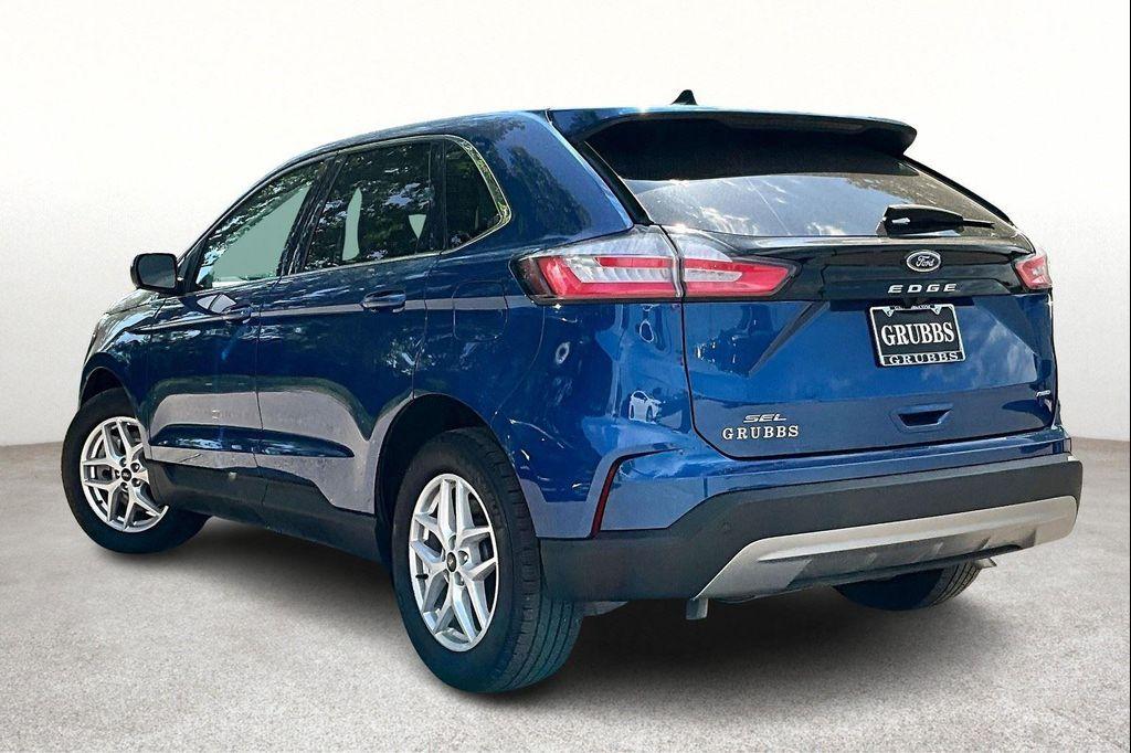 used 2024 Ford Edge car, priced at $25,695