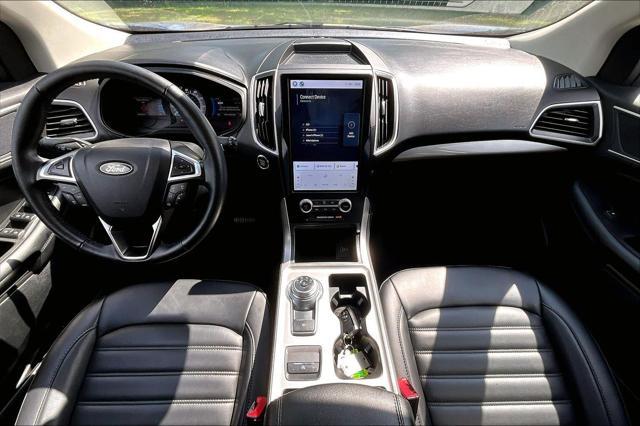 used 2024 Ford Edge car, priced at $26,888