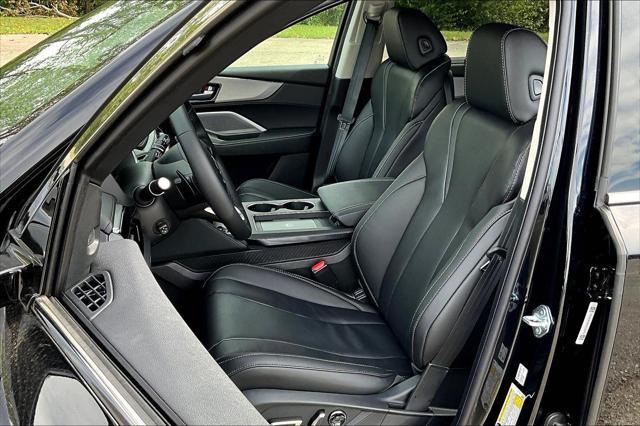 new 2025 Acura MDX car, priced at $61,649