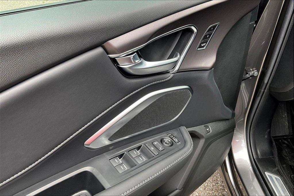 new 2025 Acura RDX car, priced at $47,549