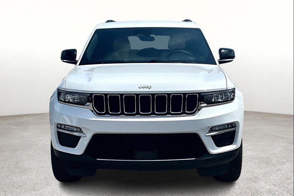 used 2024 Jeep Grand Cherokee car, priced at $37,888