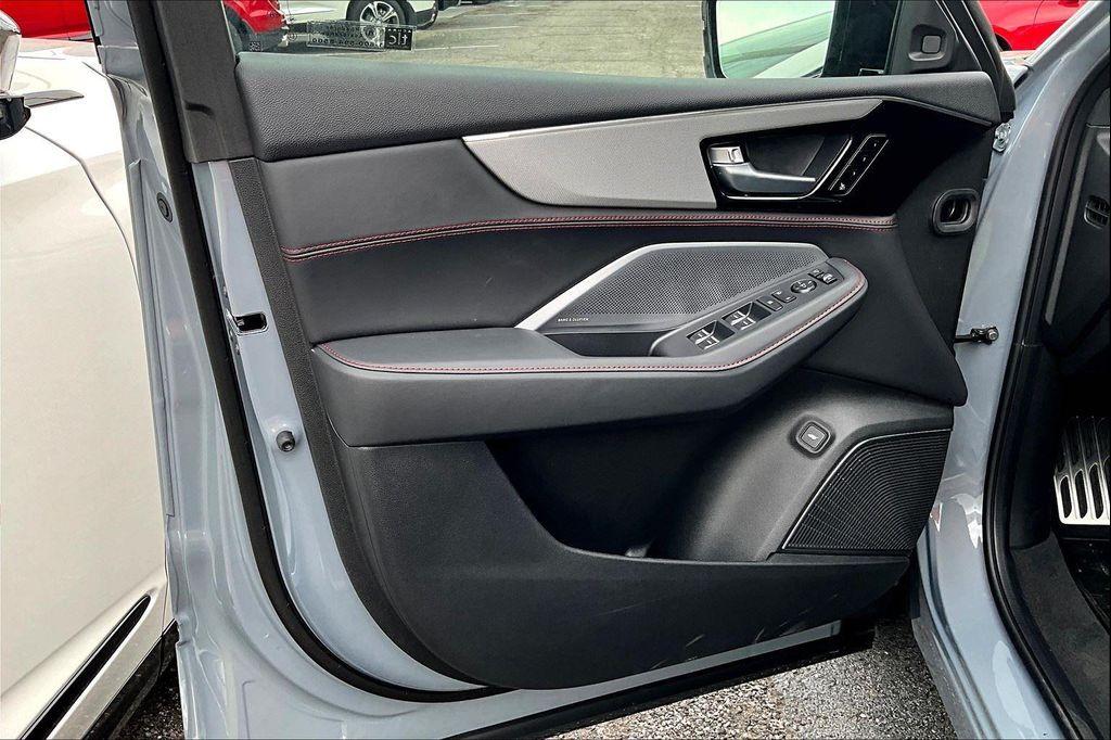 new 2026 Acura MDX car, priced at $71,749