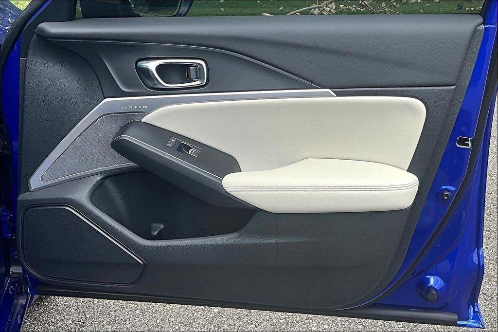 new 2025 Acura Integra car, priced at $40,694