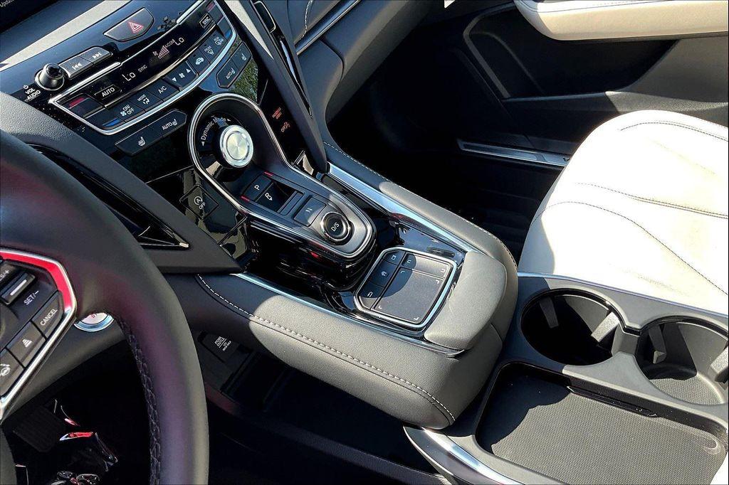 new 2025 Acura RDX car, priced at $47,549