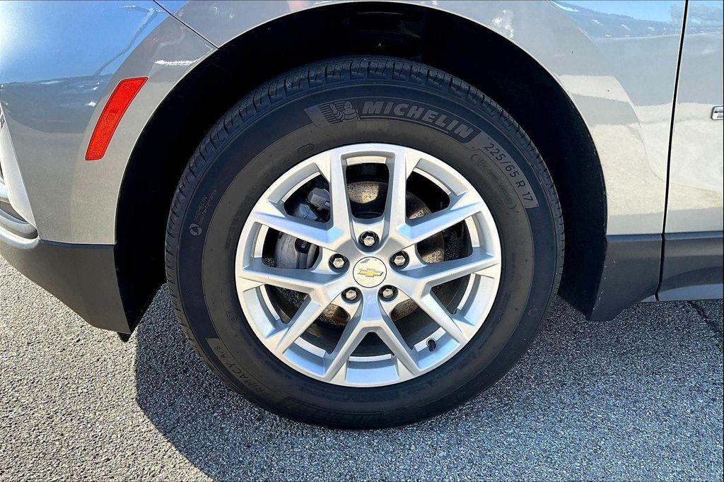 used 2023 Chevrolet Equinox car, priced at $21,000