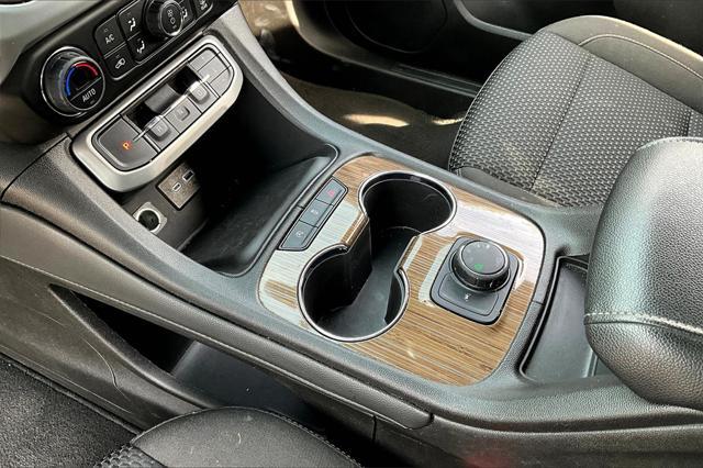 used 2023 GMC Acadia car, priced at $26,400