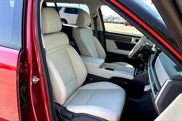 used 2025 Hyundai Santa Fe car, priced at $35,000