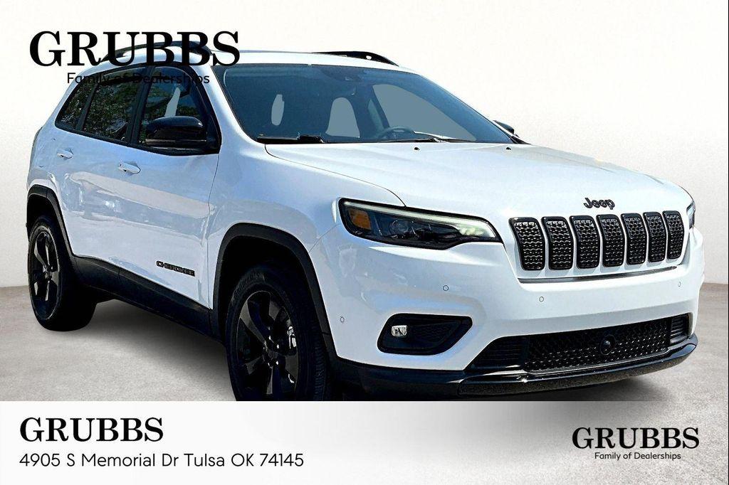 used 2023 Jeep Cherokee car, priced at $25,900