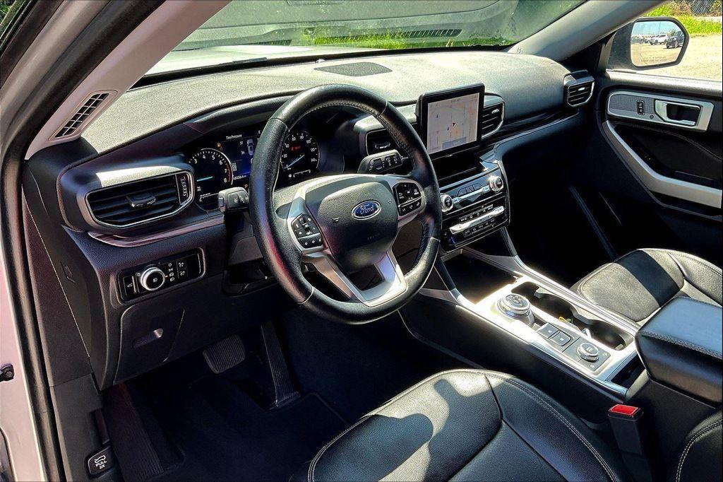 used 2023 Ford Explorer car, priced at $32,888