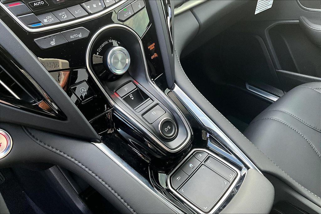 used 2024 Acura RDX car, priced at $34,900