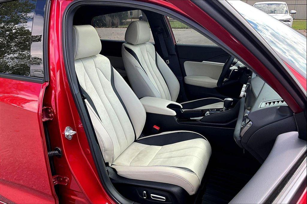 used 2025 Acura Integra car, priced at $40,000