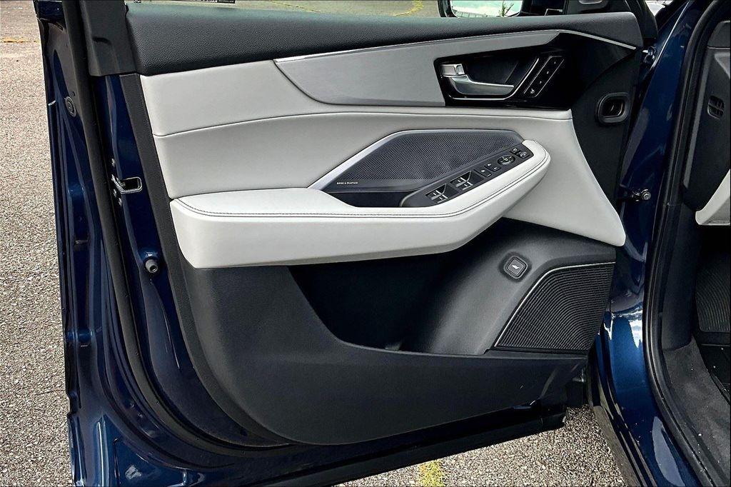 new 2026 Acura MDX car, priced at $61,649