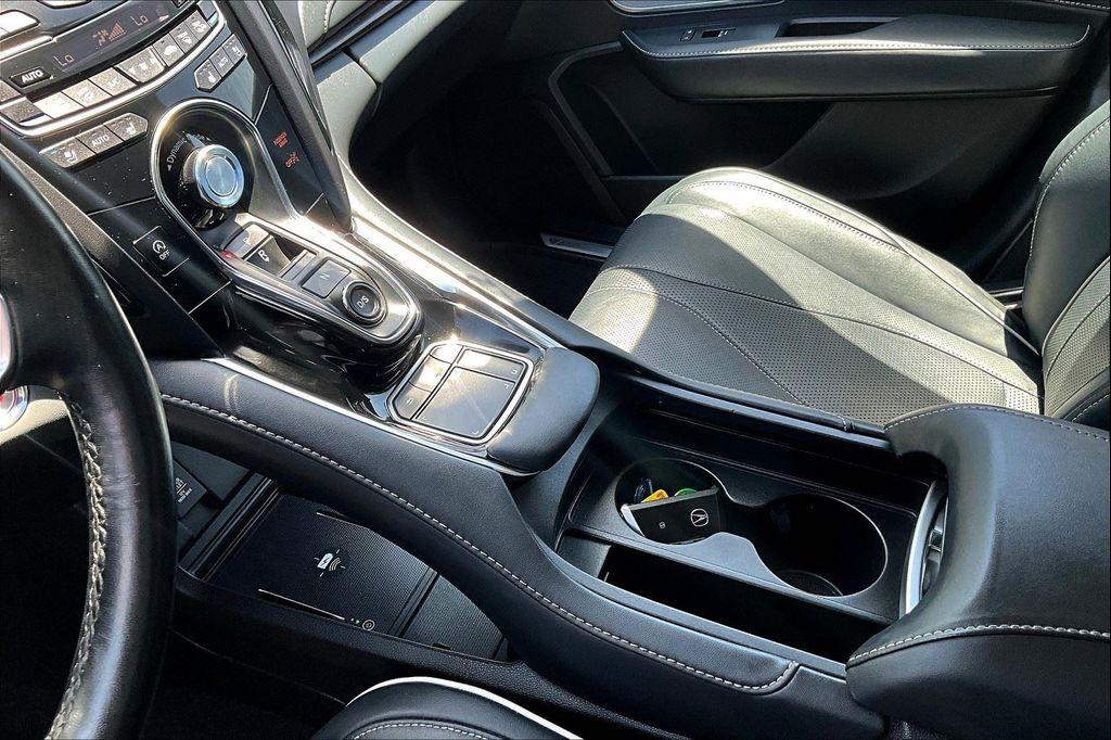 used 2022 Acura RDX car, priced at $34,999