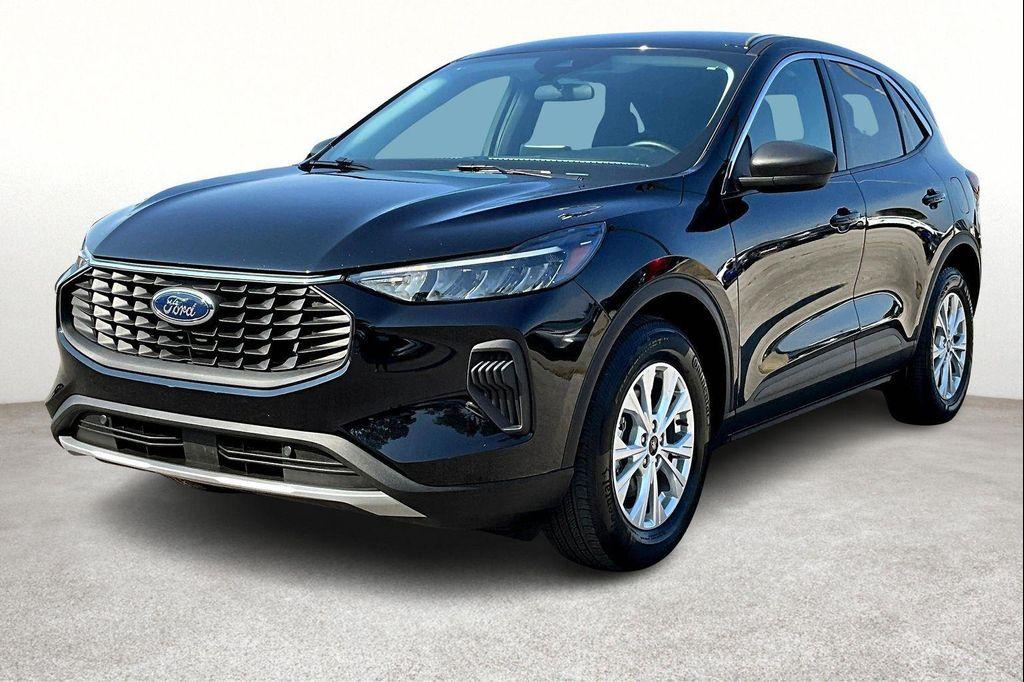 used 2023 Ford Escape car, priced at $22,200
