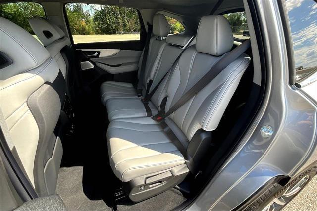 new 2025 Acura MDX car, priced at $61,049