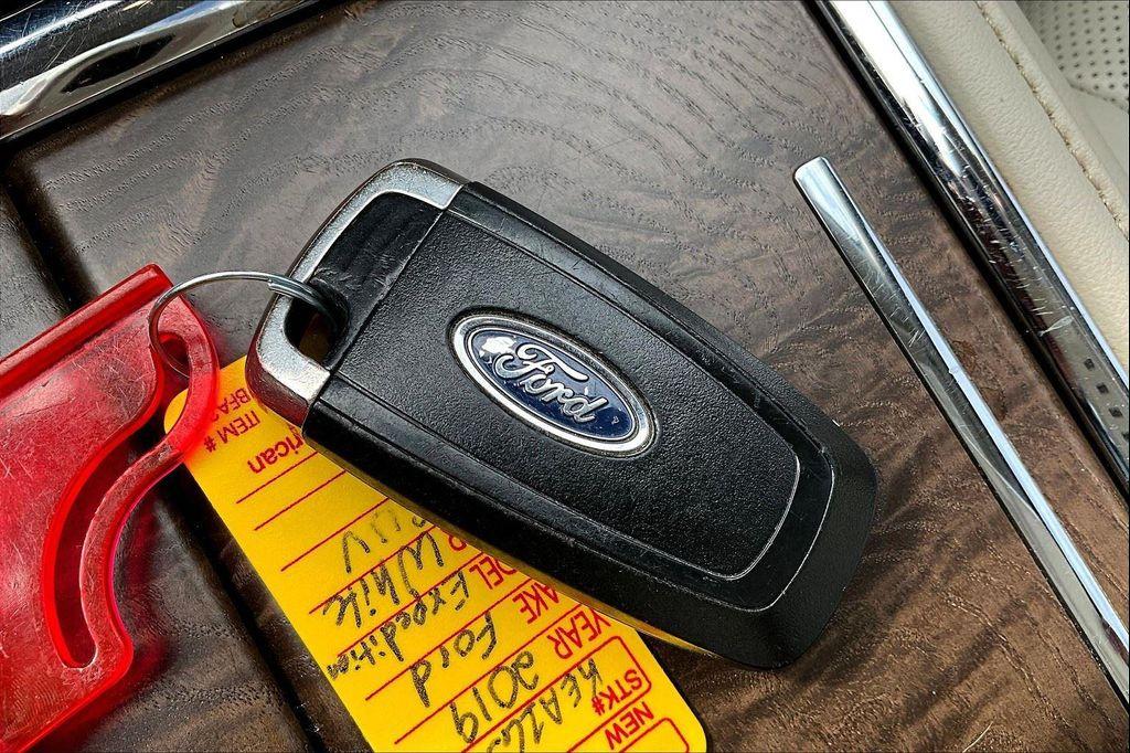 used 2019 Ford Expedition car, priced at $33,000