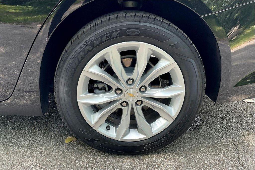 used 2025 Chevrolet Malibu car, priced at $22,500