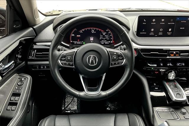 used 2024 Acura MDX car, priced at $41,300