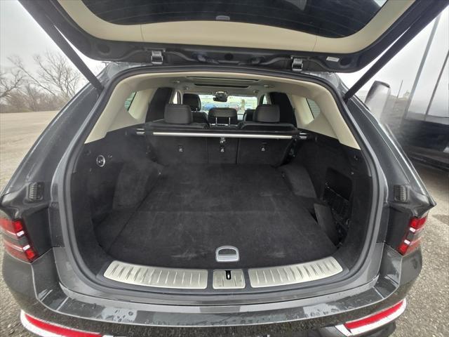 used 2024 Genesis GV80 car, priced at $53,800