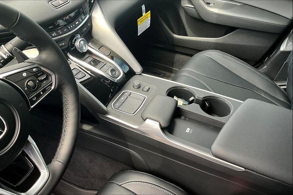 used 2025 Acura TLX car, priced at $39,500