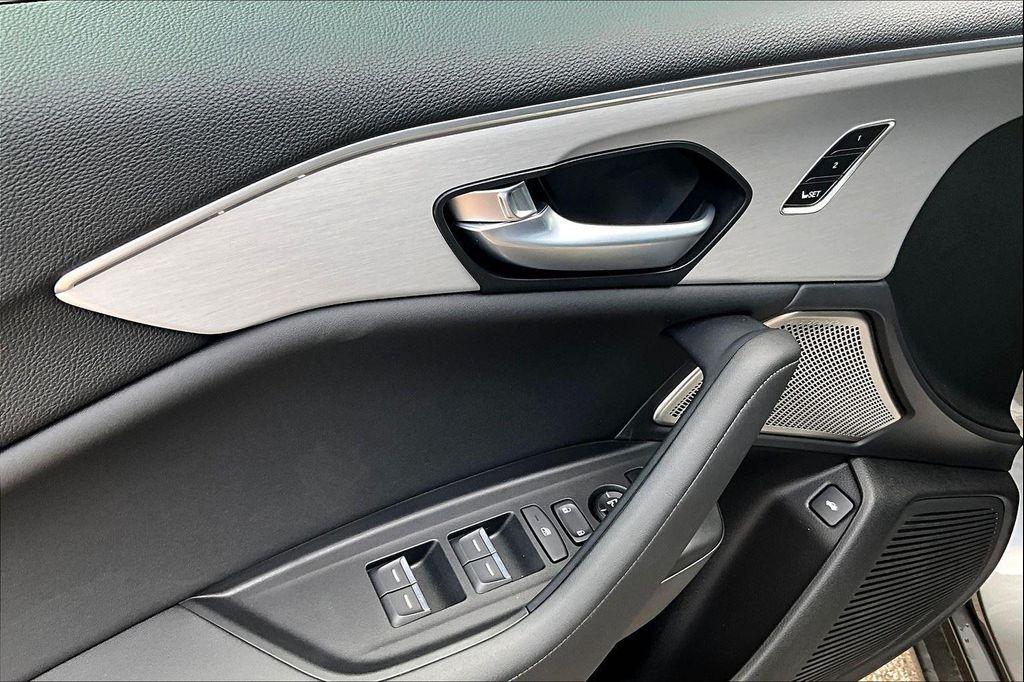 used 2025 Acura TLX car, priced at $39,500