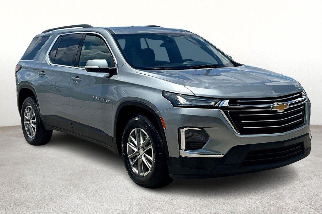 used 2023 Chevrolet Traverse car, priced at $28,444