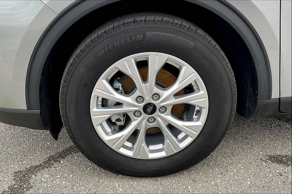 used 2024 Ford Escape car, priced at $23,000