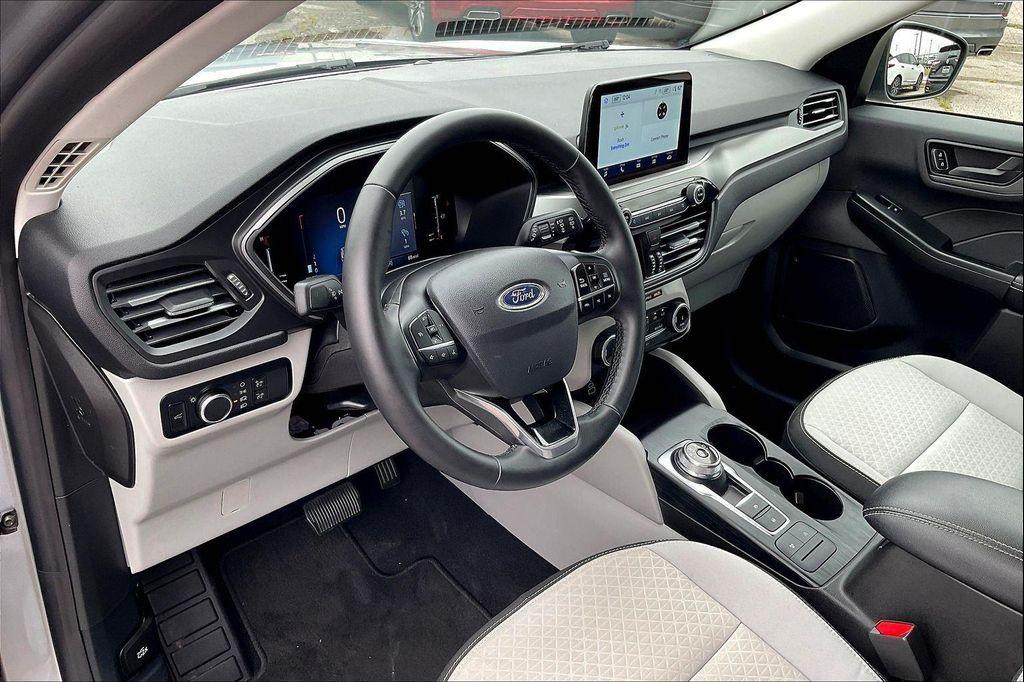 used 2024 Ford Escape car, priced at $23,000