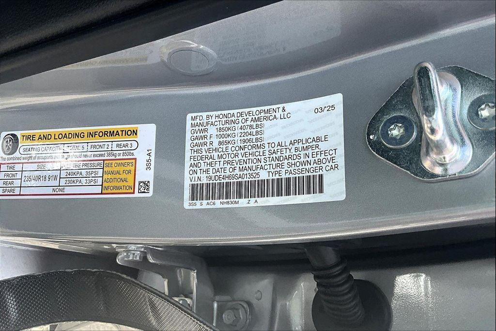 new 2025 Acura Integra car, priced at $40,094