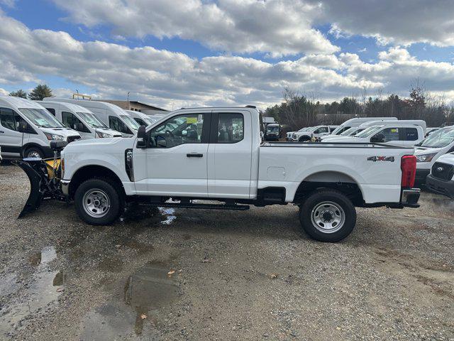 new 2024 Ford F-350 car, priced at $62,495