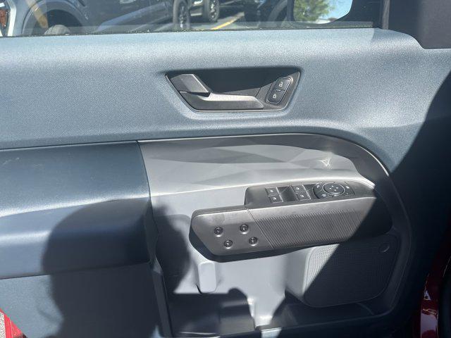 new 2025 Ford Maverick car, priced at $35,846