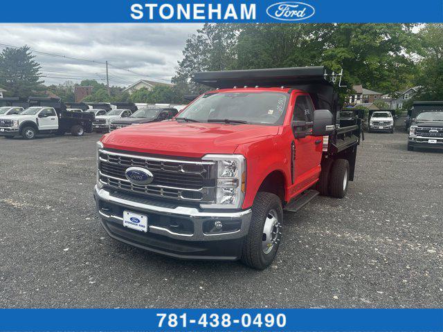 new 2025 Ford F-350 car, priced at $75,640