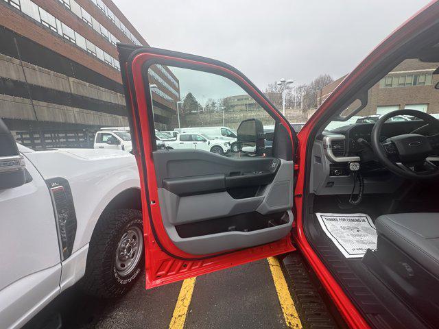 new 2024 Ford F-350 car, priced at $52,376