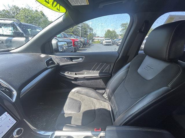 used 2022 Ford Edge car, priced at $31,999