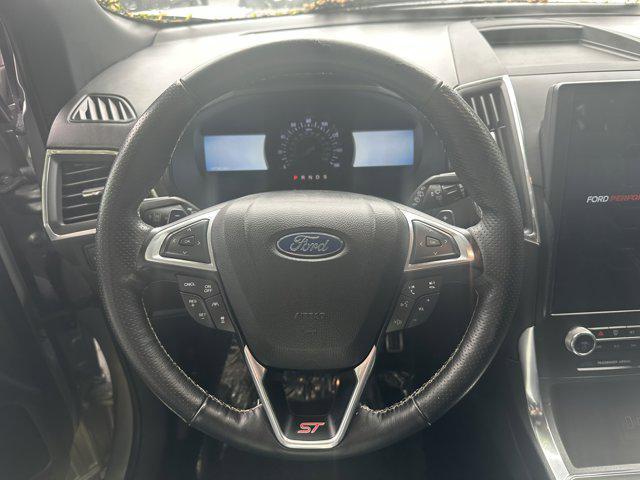 used 2022 Ford Edge car, priced at $37,995