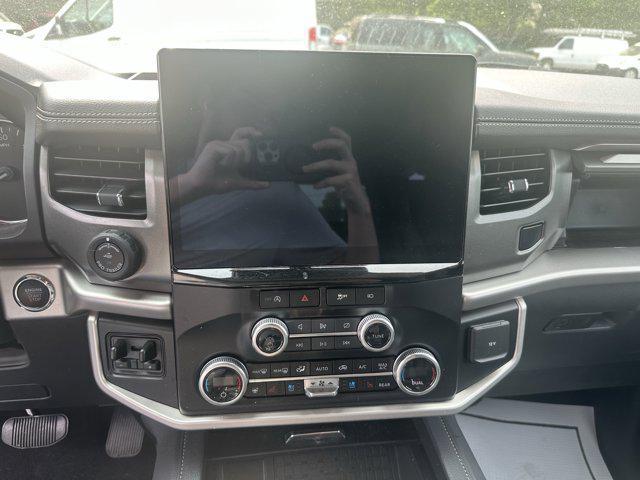 used 2024 Ford Expedition car, priced at $67,995