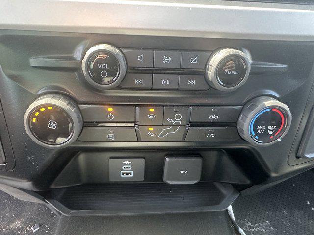 new 2024 Ford F-350 car, priced at $53,046