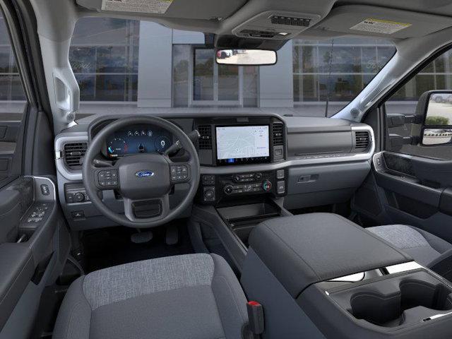 new 2025 Ford F-350 car