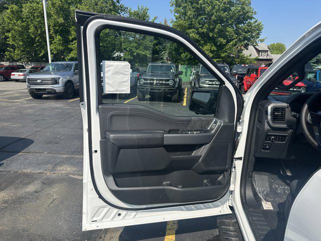 new 2025 Ford F-150 car, priced at $58,325