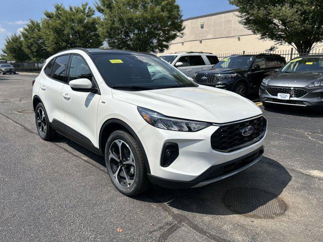 new 2025 Ford Escape car, priced at $38,495