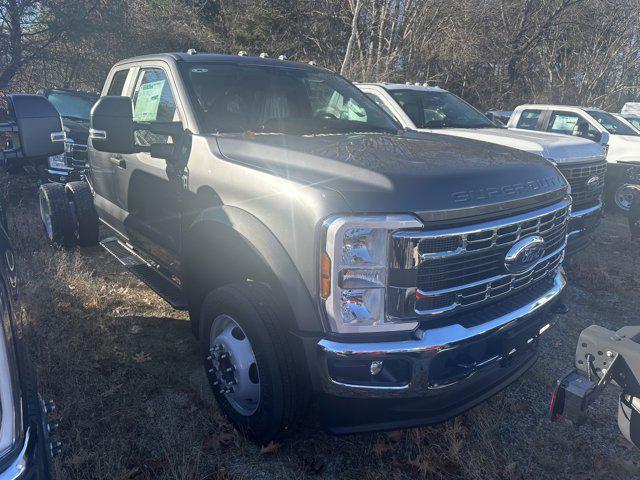 new 2024 Ford F-450 car, priced at $60,500