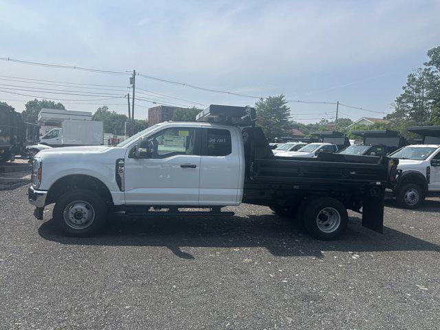 new 2025 Ford F-350 car, priced at $61,055