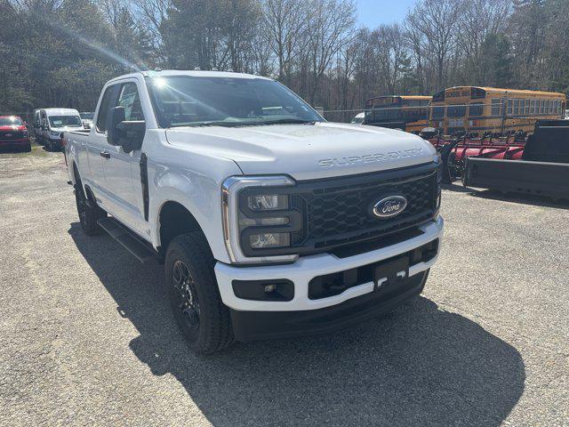 new 2024 Ford F-350 car, priced at $58,999